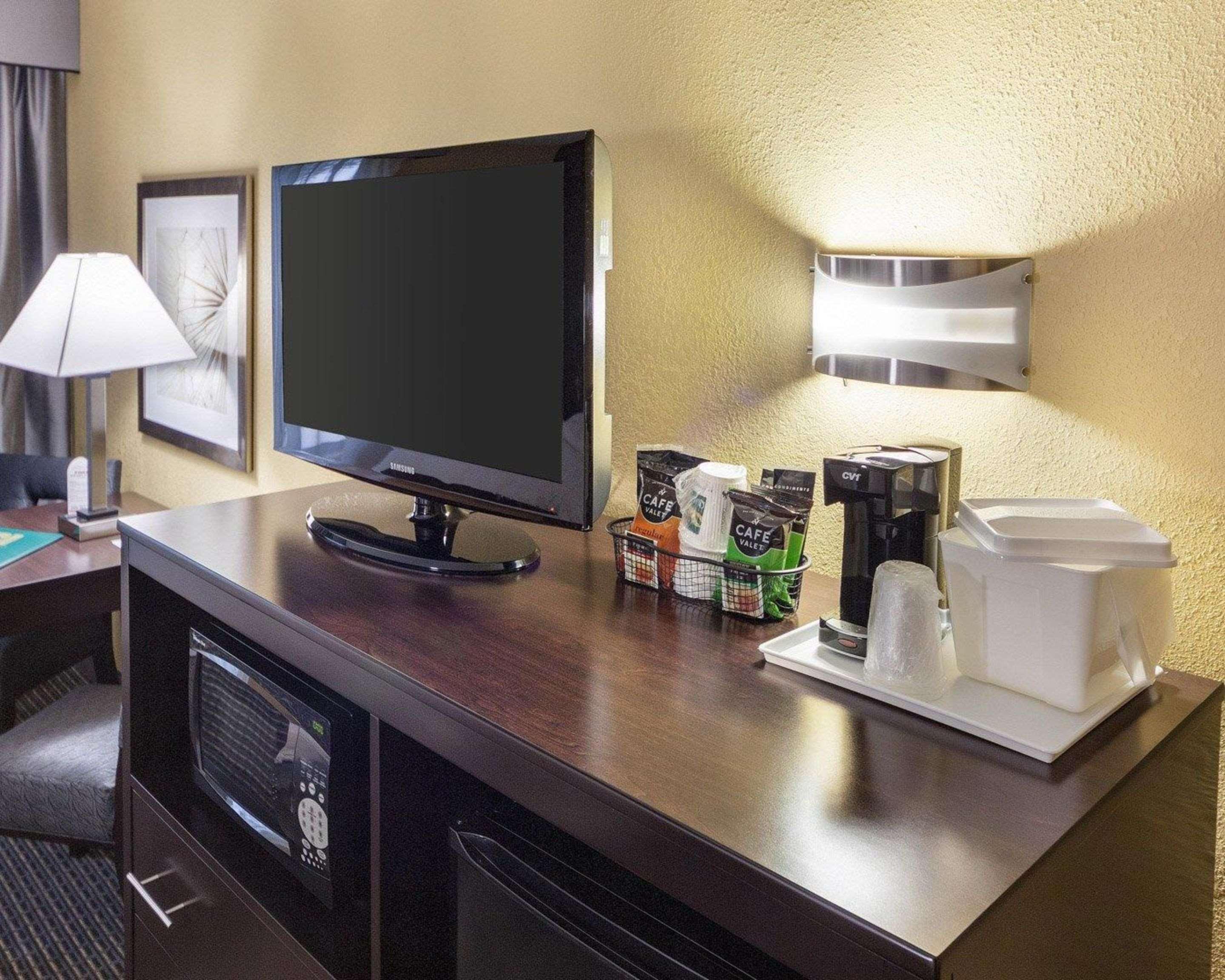 Quality Inn Montpelier Extérieur photo
