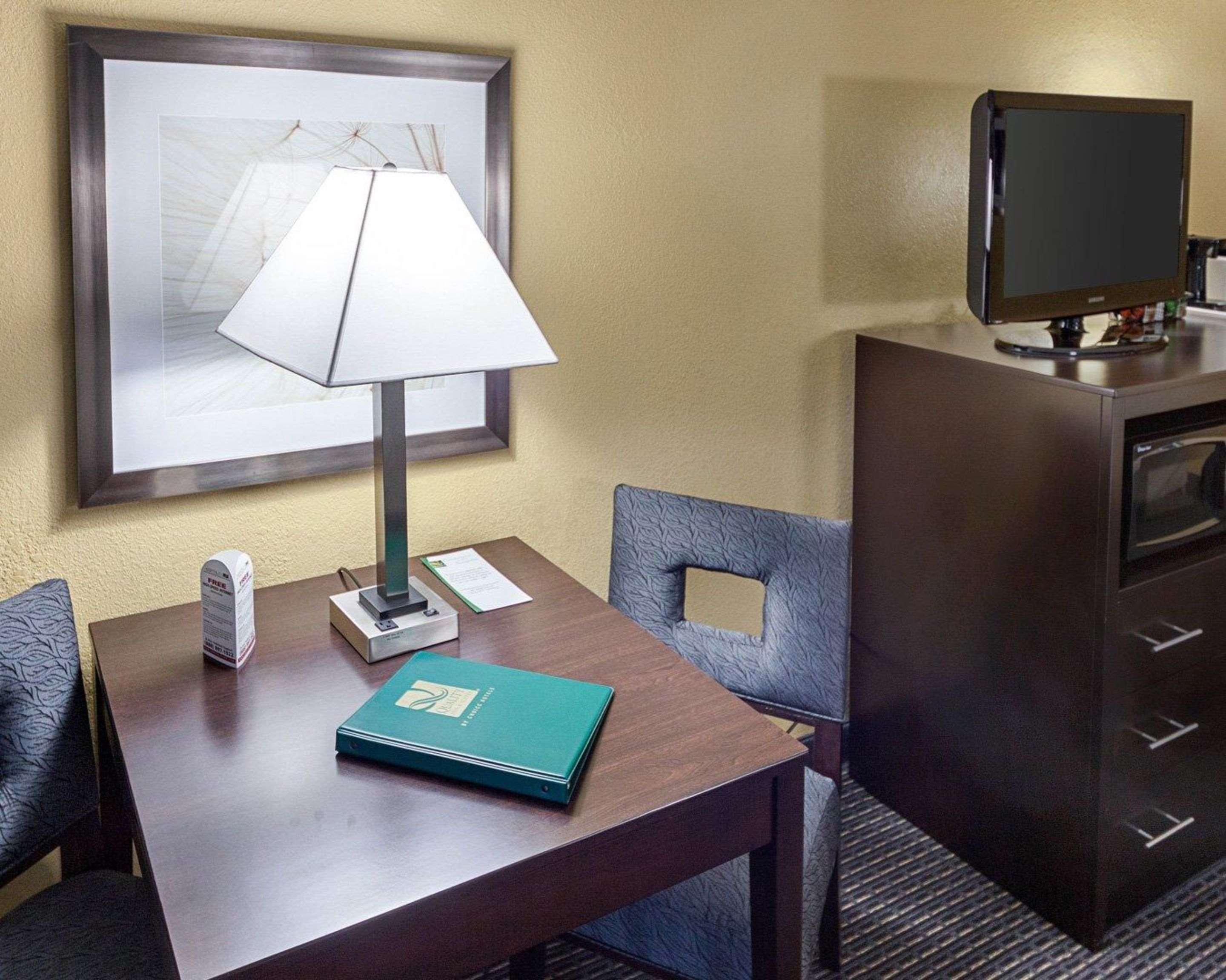 Quality Inn Montpelier Extérieur photo